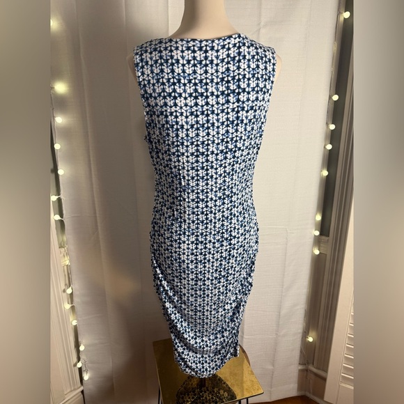 A Pea in the Pod Blue and White Sheath Midi Dress - Picture 2 of 8